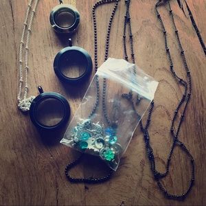 Origami Owl Necklace and Charms Set